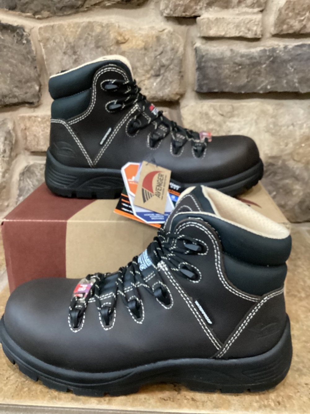 Avenger Women Work Boots 8 Framer‎ A7130 400 gm Insulation Brown Leather New